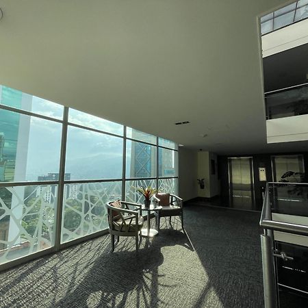 Hotel Bh El Poblado Medellin Exterior photo