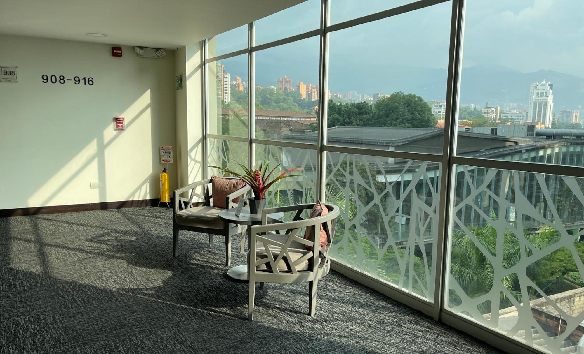 Hotel Bh El Poblado Medellin Exterior photo