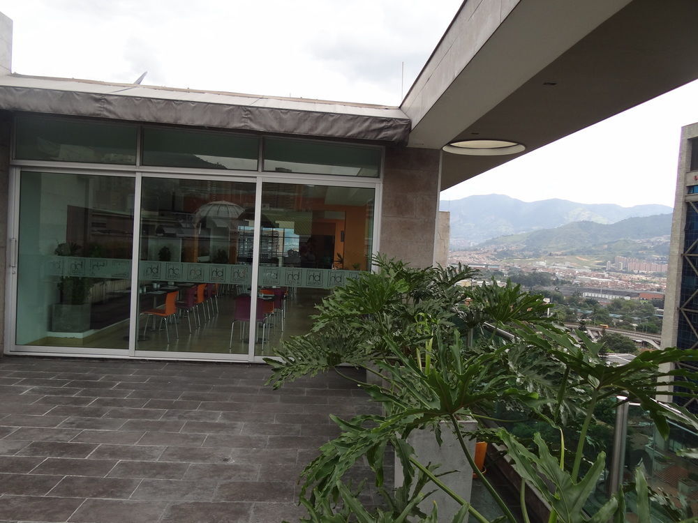 Hotel Bh El Poblado Medellin Exterior photo